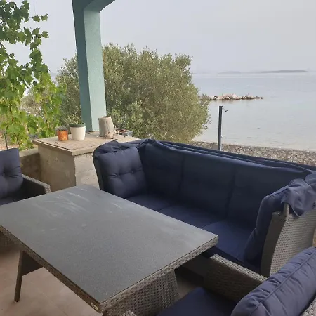 Cosina Kuca * Dobropoljana