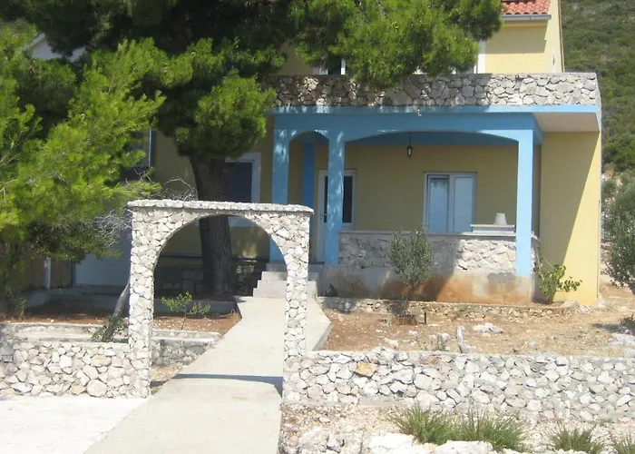 Cosina Kuca Vikendica *